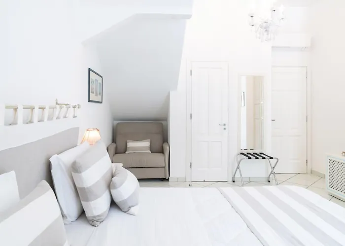Queen Suite - Luxury Rooms (Adults Only)