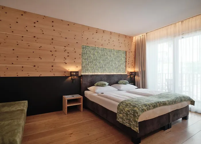 Cityhotel Goldener Adler B&B