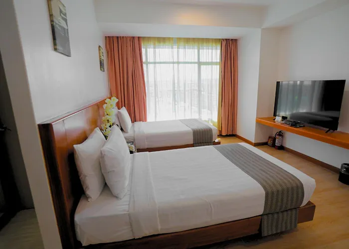 Paseo Premiere Hotel