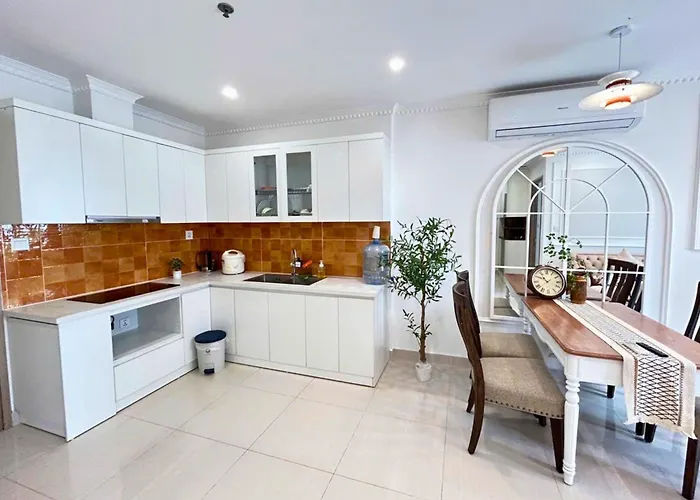 Vinhomes Ocean Park Apartment Ha Noi - 20 October Homestay