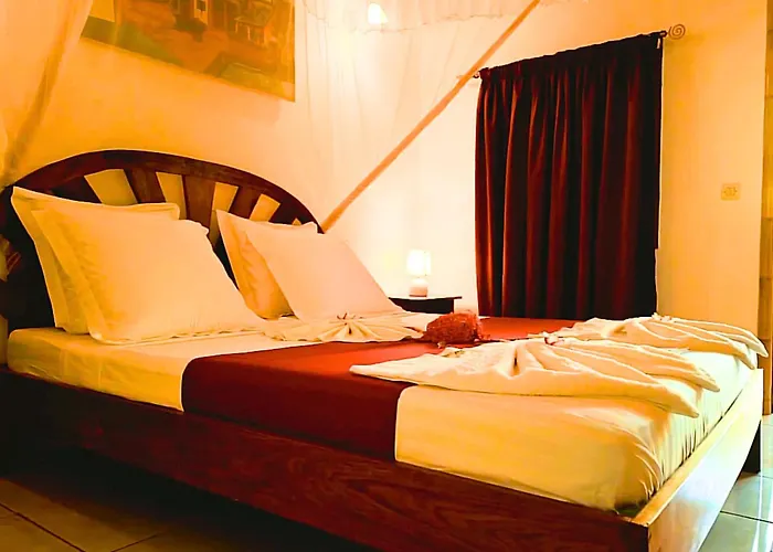 Fleur D'Ylang Hotel