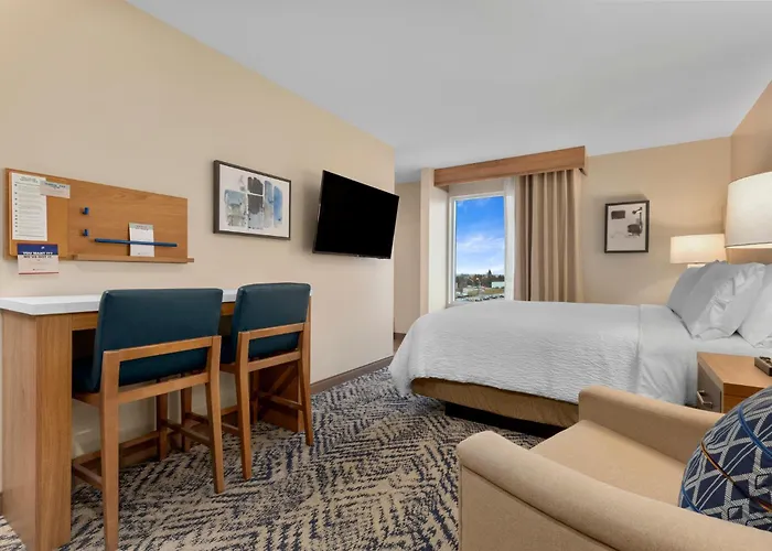 Candlewood Suites Collingwood By Ihg