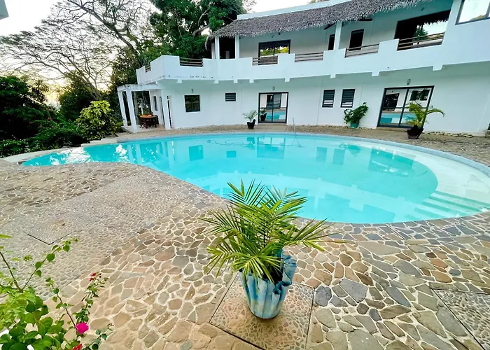 Hotel Ocean Beach Sakatia
