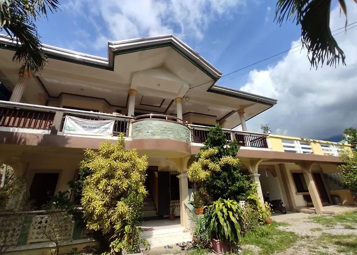 Riverside At Aninuan Accommodation And Food