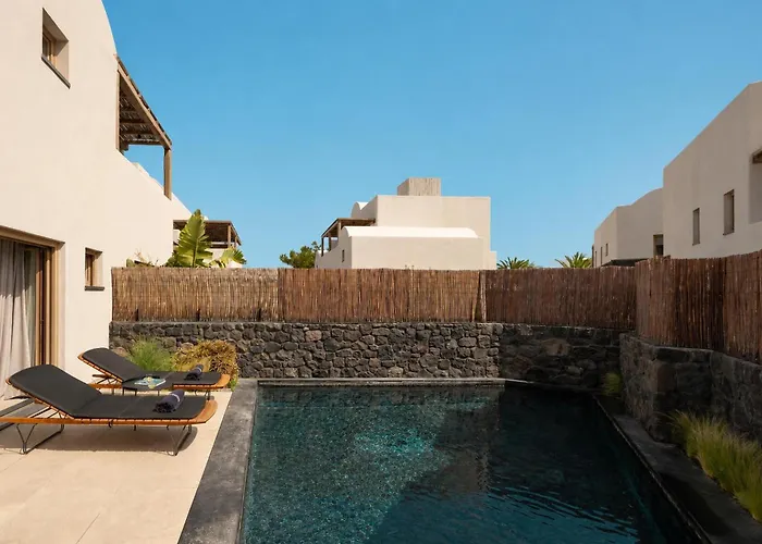 Radisson Blu Zaffron Resort, Santorini (Adults Only)