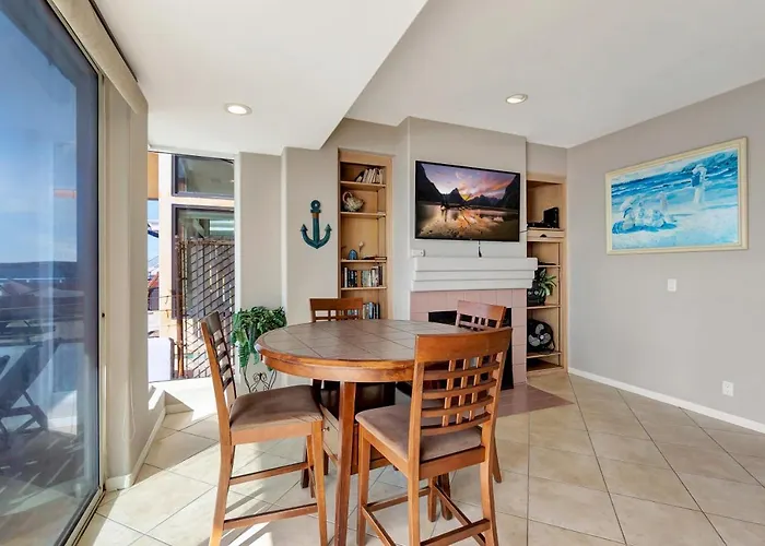 Ocean Front - Stunning Views- Vacation Paradise!!