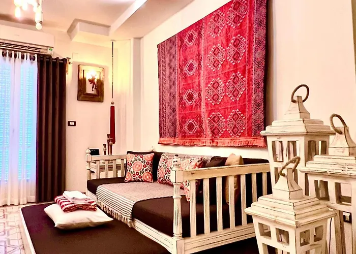 Ma Maison Gleem, Alexandria