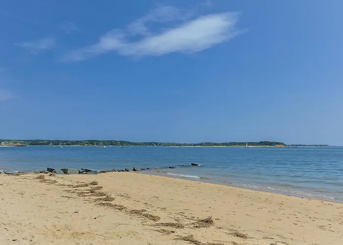 Sandy Beach Cottage On Wellfleet Bay