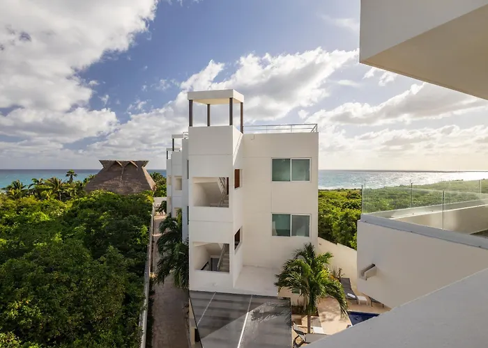 Azulea Isla Mujeres Hotel