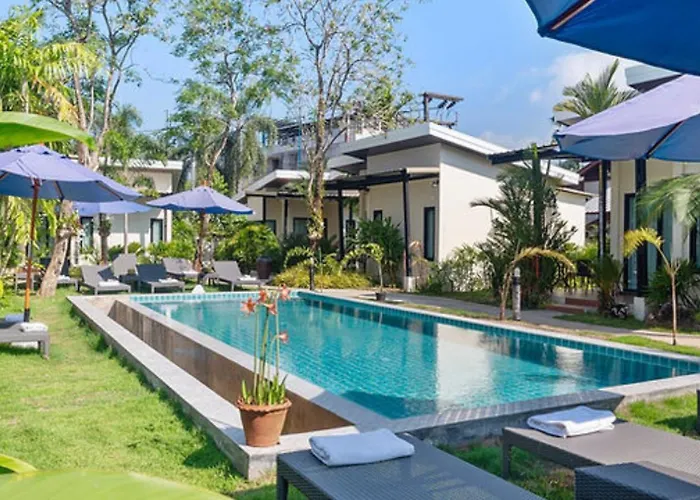 La Casa Bangtao Resort