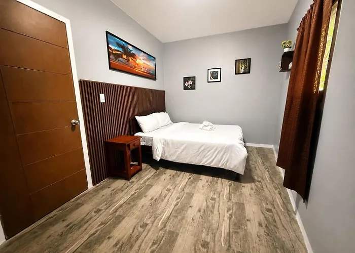 Aloha Ocean View Resort