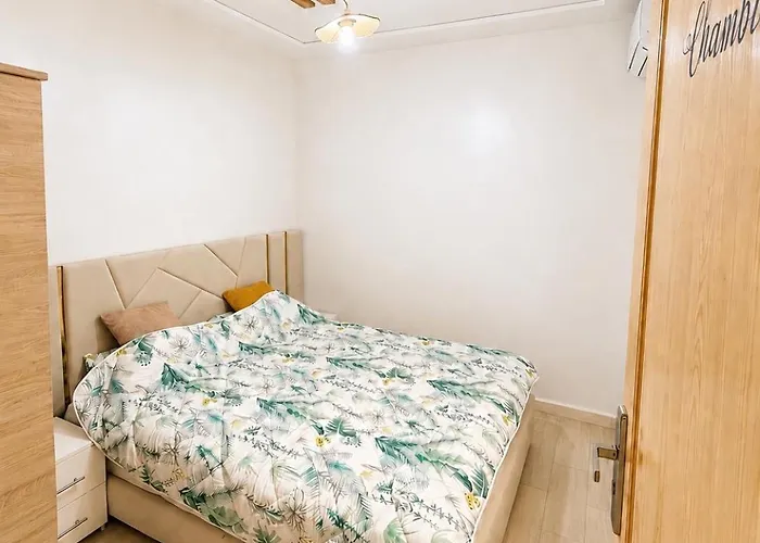 Appartement moderne&calme Clim Wifi TV connectée Plage à pied