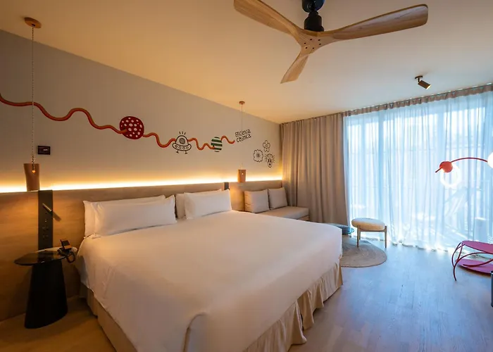 Terreno Barrio Hotel