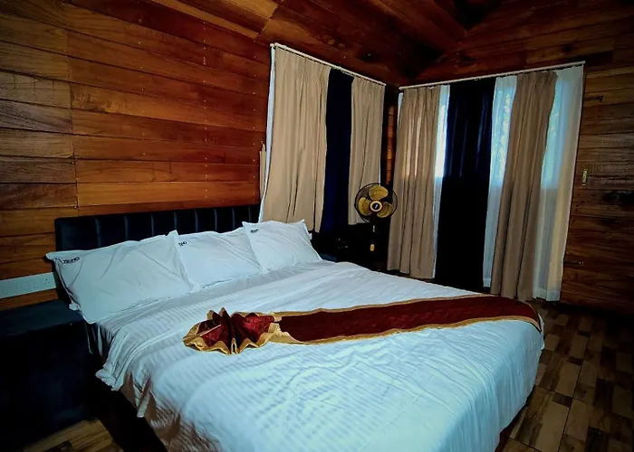 Fossil 900 Woods Resort