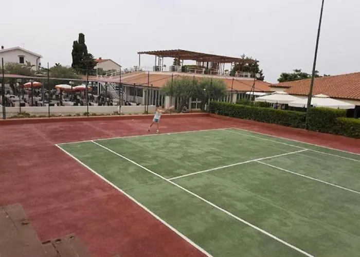 Terrazza Begonia Cefalu