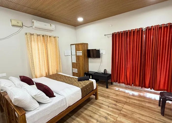 The Royal Pool Resort-Swimming Pool Resort, Varkala