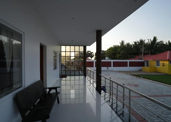 Yr Sea Resort