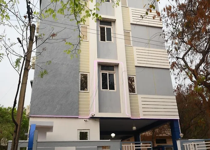Hotel Ram Way