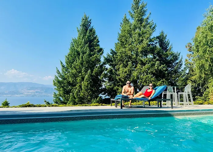 Lakeview Bed And Breakfast