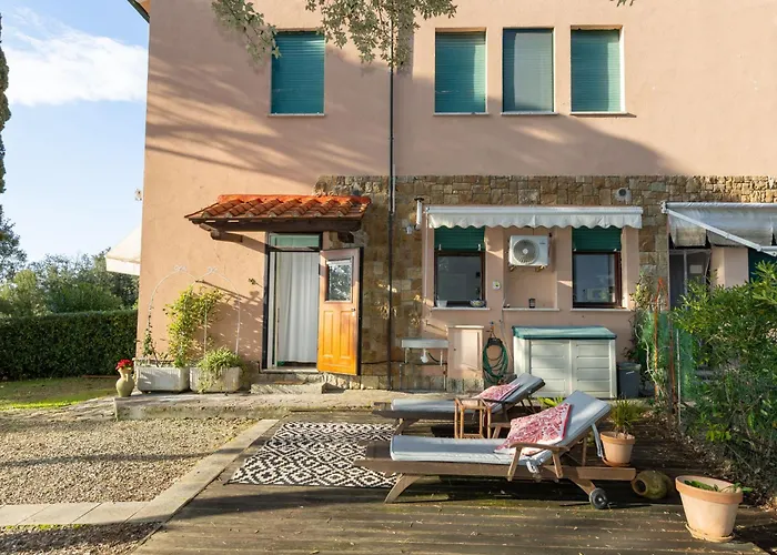 Apartment La Casetta Immersa Nel Verde By Interhome