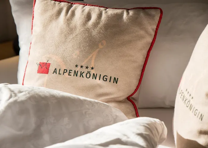 Hotel Alpenkönigin - ALPINE LUXURY - Sommer Silvretta Premium Card inklusive