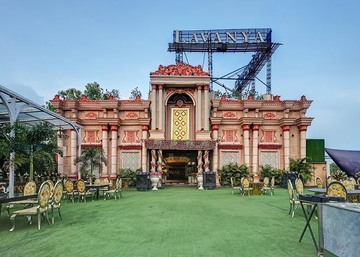 Lavanya Hotel- Near Alipur, Delhi