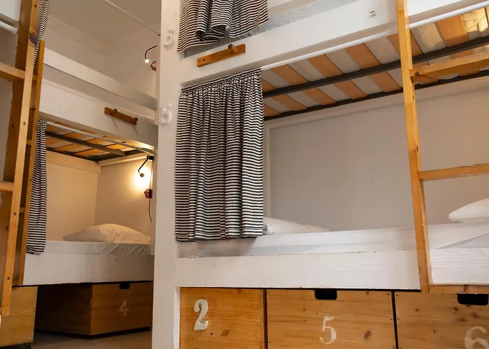 La Ventana Azul Surf Hostel