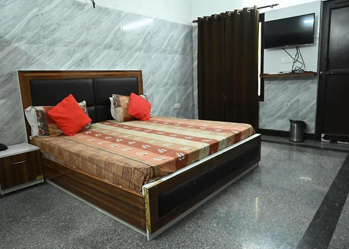 Hotel Amar Leela