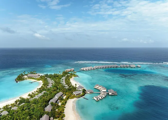 Hilton Maldives Amingiri Resort & Spa