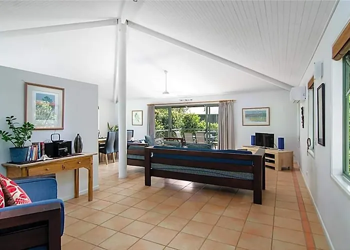 The Retreat Beach Houses