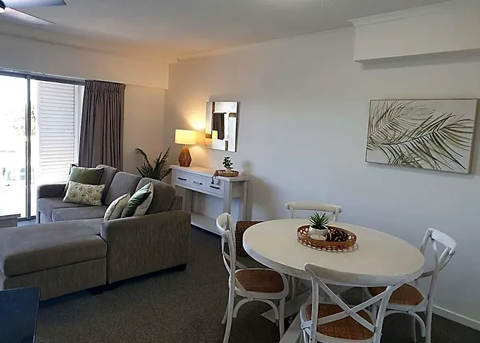 Rovera Apartments