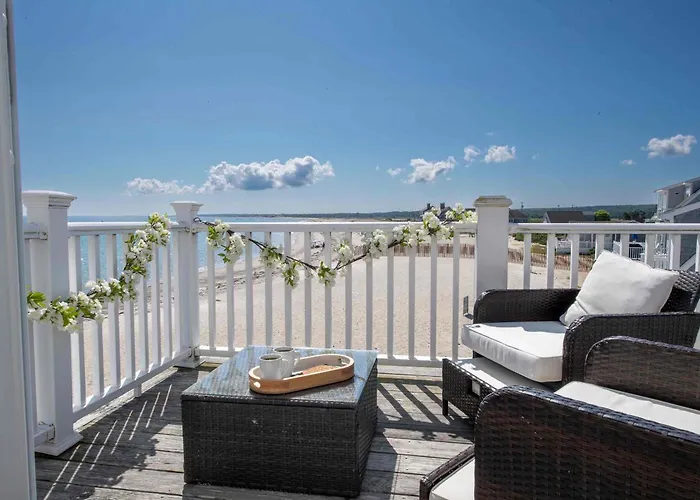 Oceanfront Cape Cod House By Rock Properties