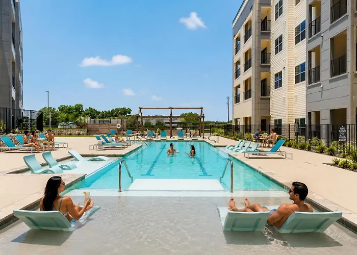 Modern 2Br Pet-Friendly Wd Pool&Gym Utsa