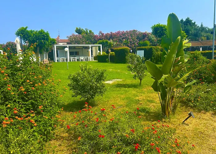 Hotel Park Village