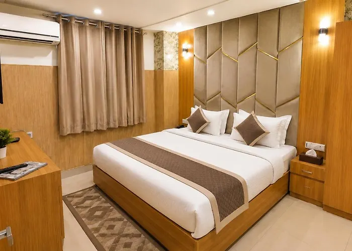 Hotel Re-Connect Near Delhi International Airport