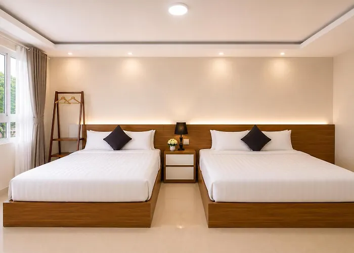 Manus Life Hotel