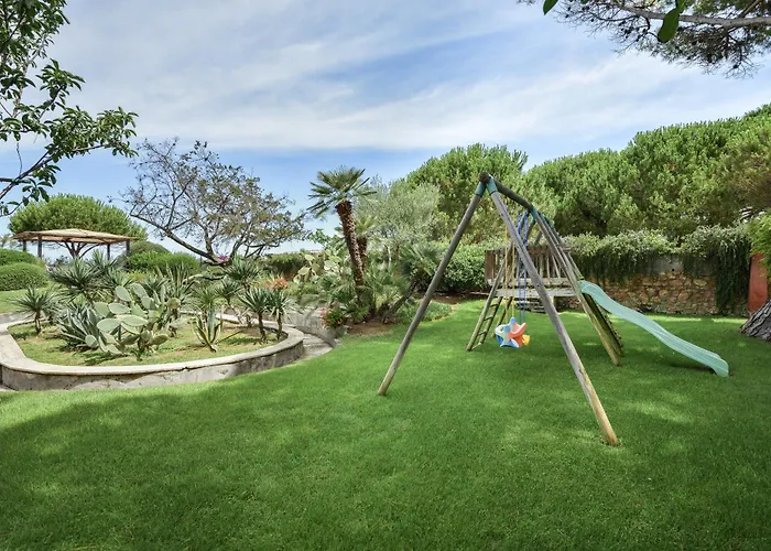 Giannella - Villa On The Beach - By Linkhouses