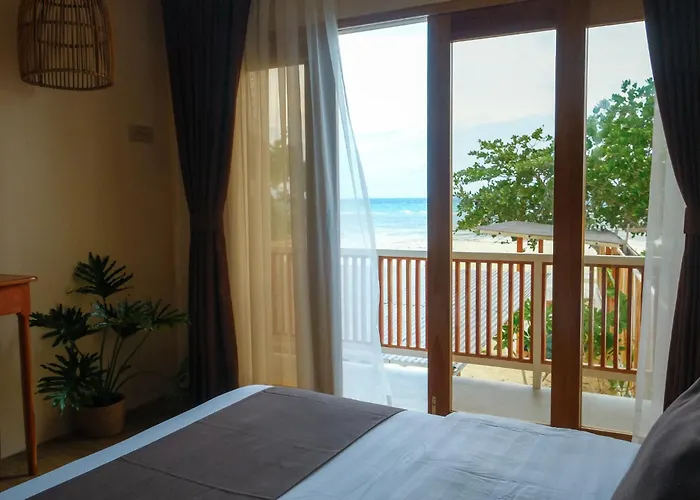 Soluna Siquijor Boutique Resort