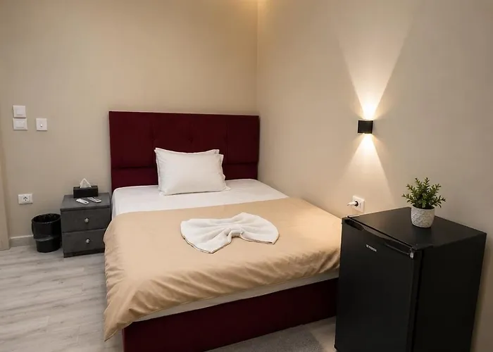 Royal Moses Pyramids View Hotel
