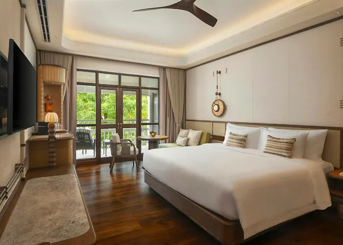 Centara Grand Beach Resort Hua Hin