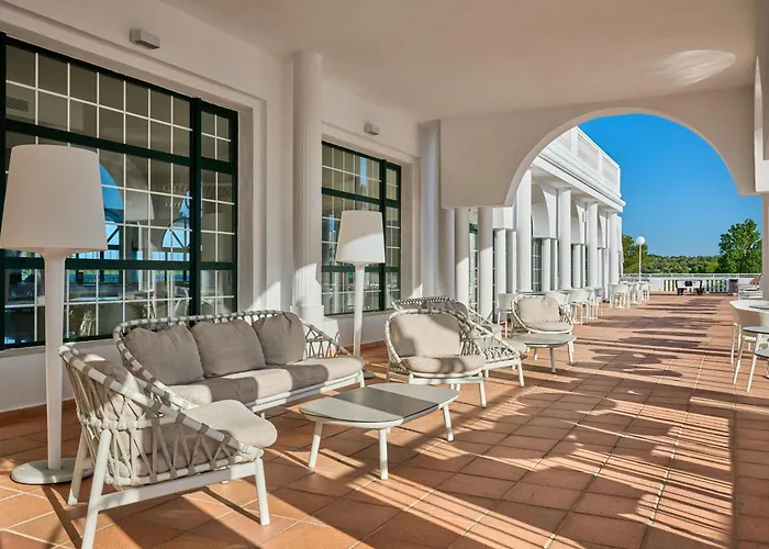 Grupotel Mar De Menorca