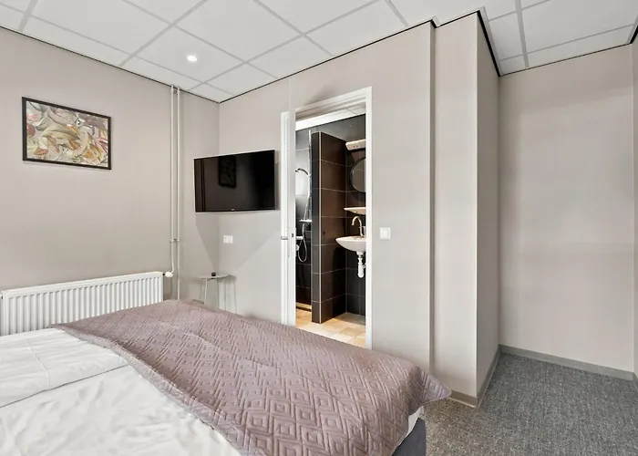 Guesthouse Ouddorp Connection
