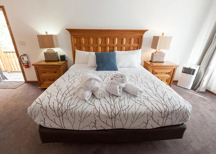Heather Lodge