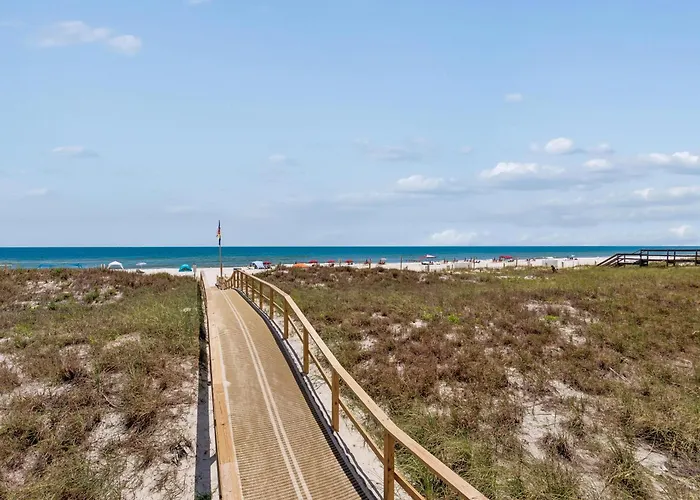 Ocean Breeze West #106