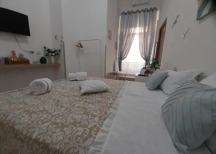 Falanga Family Guests Accommodation