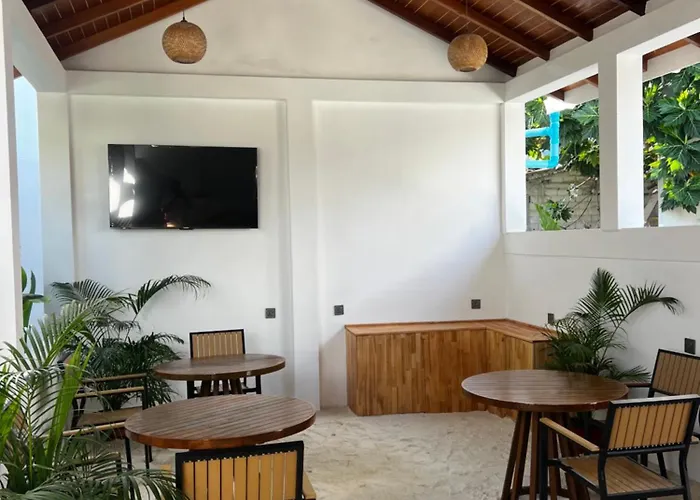 Tranquil Retreat Dhigurah