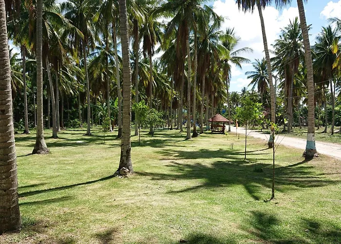 Calubcub Bay Resort And Recreation