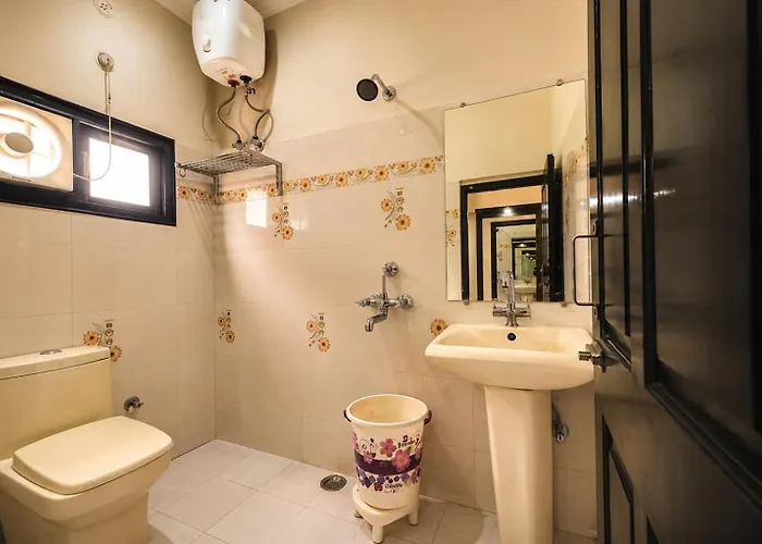 Hotel Four Season In Varanasi