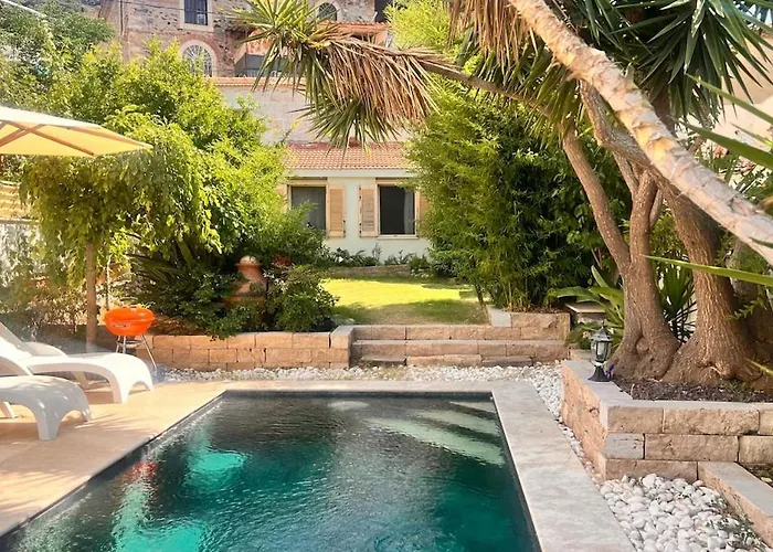The Magic Of The Stone House, With Heated And Cooled Pool & A Peaceful Escape