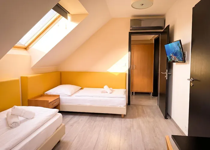 Hotel Zabcice